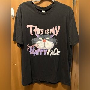 Black Cat Graphic T-Shirt